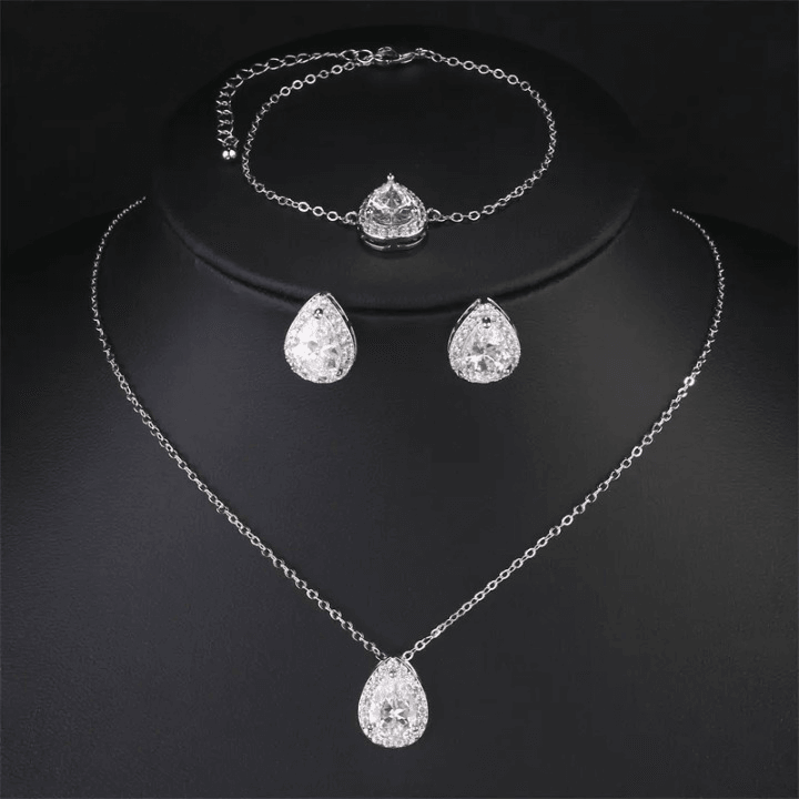 NEW [Set of 4] 925 selling Silver Waterdrop Set