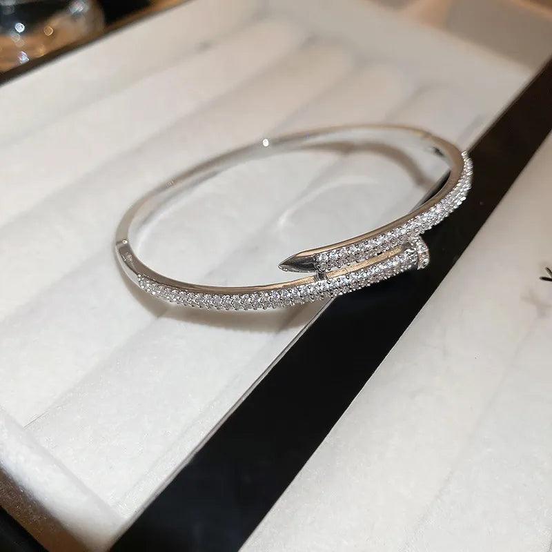 925 Silver/Chandi Sleek Nail Bracelet - Unore Jewelry