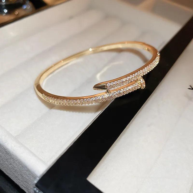 925 Silver/Chandi Sleek Nail Bracelet - Unore Jewelry