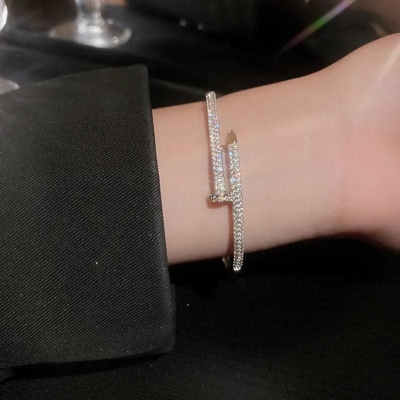 925 Silver/Chandi Sleek Nail Bracelet - Unore Jewelry