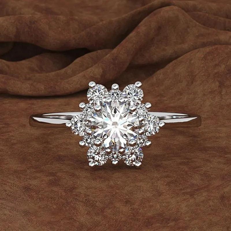 925 Silver/Chandi Dazzling Flower Ring - Unore Jewelry