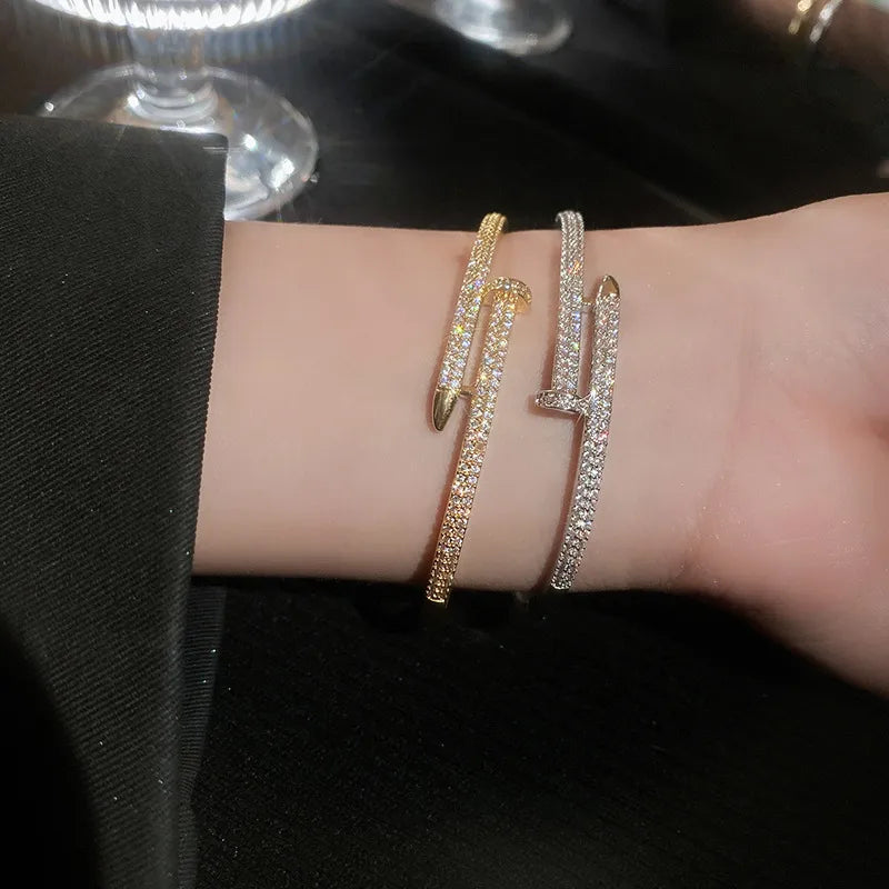 925 Silver/Chandi Sleek Nail Bracelet